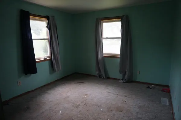 226 S Grant ST, Ellsworth, WI 54011