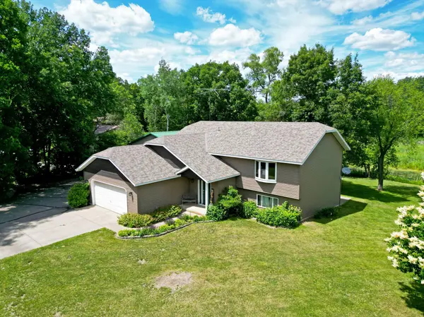 194 Elderberry RD, Clearwater, MN 55320