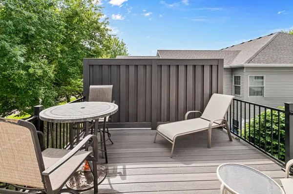734 Gilfillan LN, White Bear Twp, MN 55127