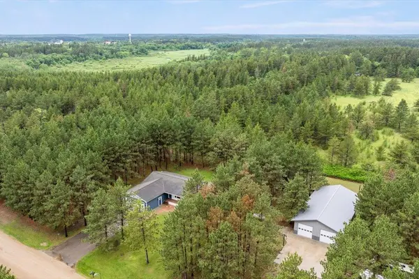 37215 Pine Cone DR, Menahga, MN 56464
