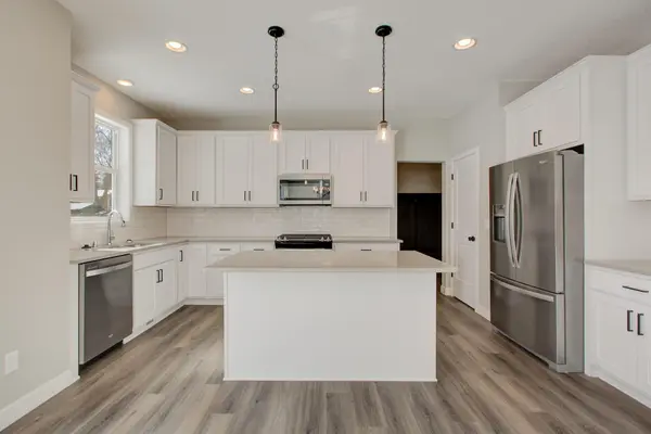 22508 Thrush ST, Oak Grove, MN 55005