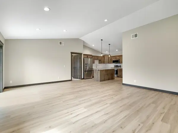 236 S Chestnut, Ellsworth, WI 54011