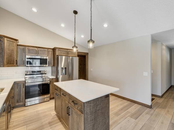 230 S Chestnut ST, Ellsworth, WI 54011