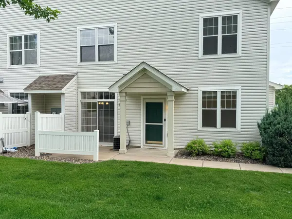 682 Princeton AVE, Shakopee, MN 55379
