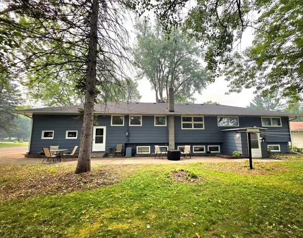 1050 8th ST SW, Pine City, MN 55063