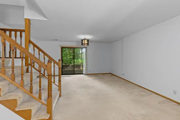 112 South DR #D, Circle Pines, MN 55014