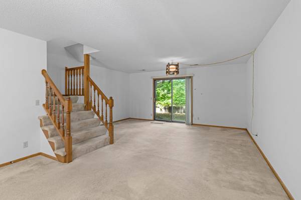 112 South DR #D, Circle Pines, MN 55014