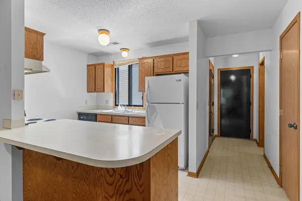 112 South DR #D, Circle Pines, MN 55014