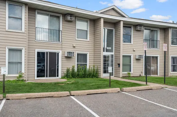 920 6th ST S #5, Hopkins, MN 55343