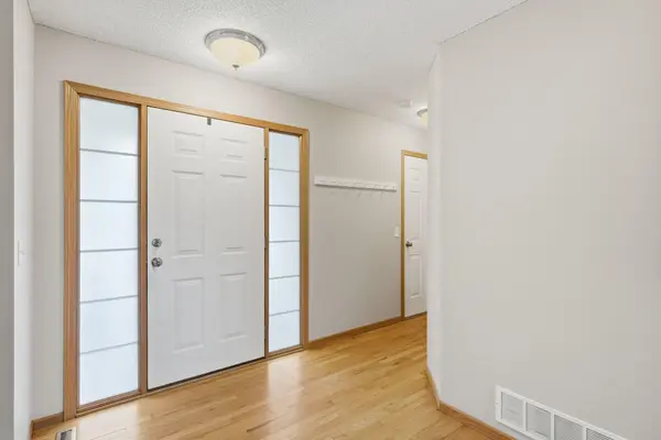 1310 Birch DR, Mayer, MN 55360
