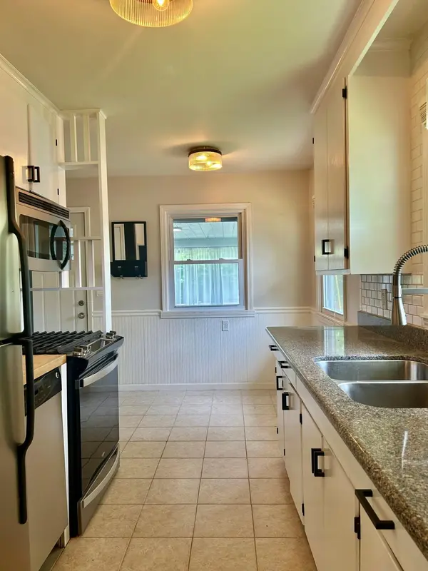 3611 Hampshire AVE N, Crystal, MN 55427