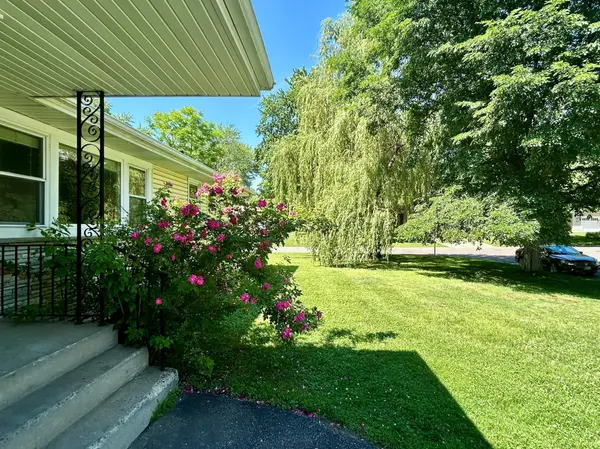 3611 Hampshire AVE N, Crystal, MN 55427