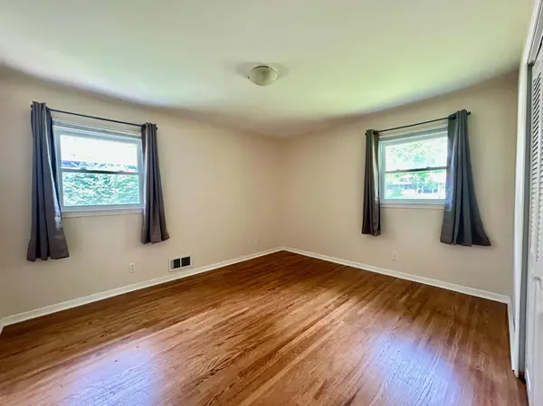 3611 Hampshire AVE N, Crystal, MN 55427