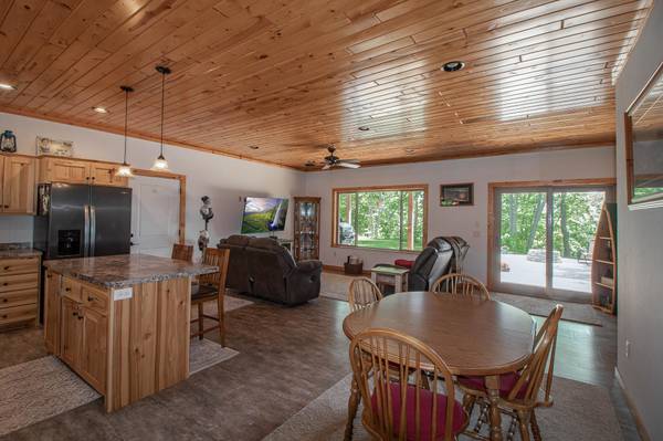 22281 Shadow Point RD, Emily, MN 56447