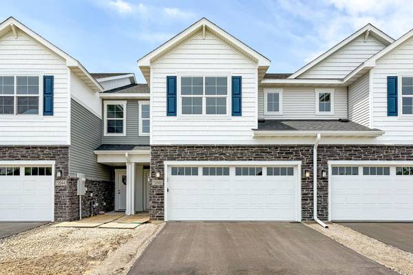 19946 Hunters RDG, Corcoran, MN 55374