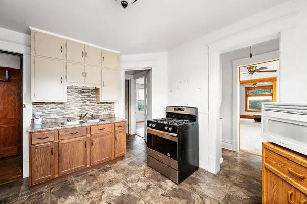 74 Congress ST W, Saint Paul, MN 55107