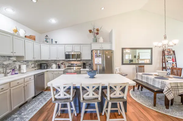 603 Bluffs Pkwy, Buffalo, MN 55313