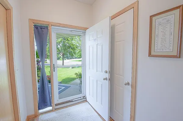 603 Bluffs Pkwy, Buffalo, MN 55313