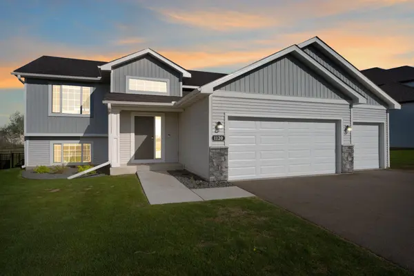 1120 7th AVE NE, Isanti, MN 55040