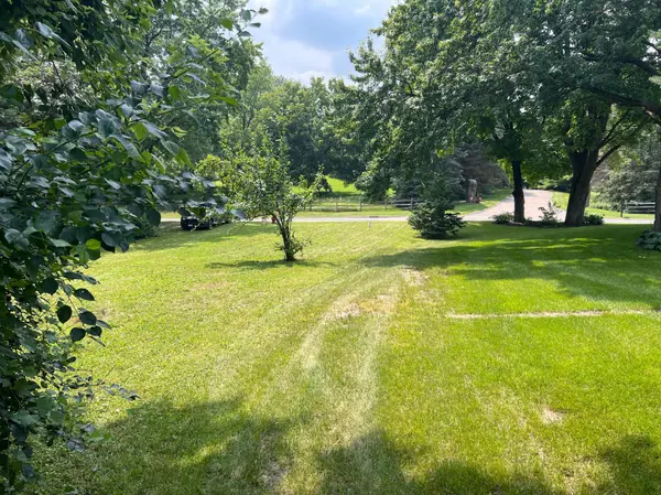 1145 Mount Hope RD, Carver, MN 55315