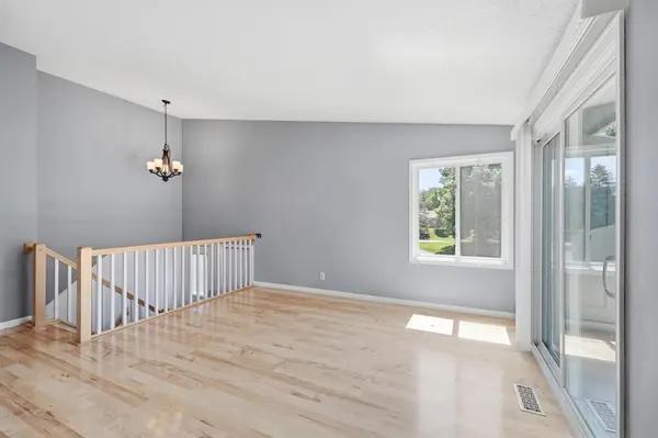 110972 Von Hertzen CIR, Chaska, MN 55318