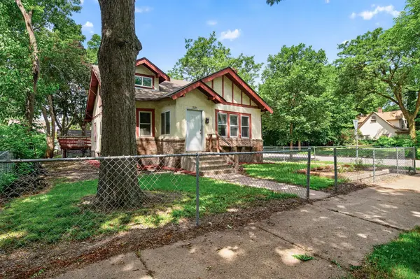 3251 Colfax AVE N, Minneapolis, MN 55412