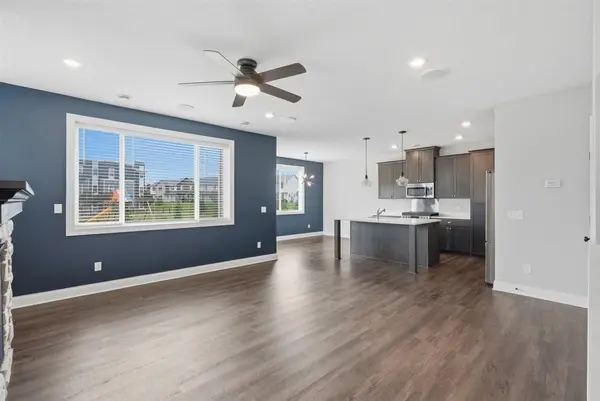 1710 Southpoint LN, Hudson, WI 54016
