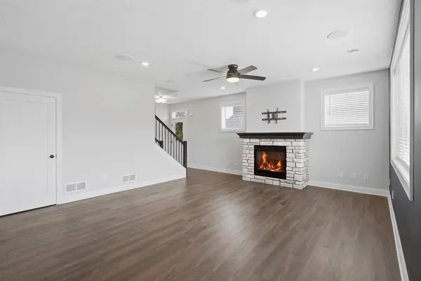 1710 Southpoint LN, Hudson, WI 54016