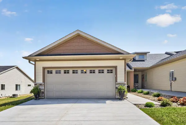 692 Shardlow PL NE, Byron, MN 55920