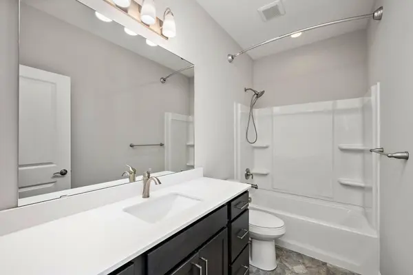 8115 Arrowwood LN N, Maple Grove, MN 55369