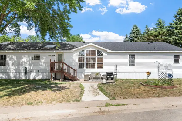 93 Riverside Terrace, Watertown, MN 55388