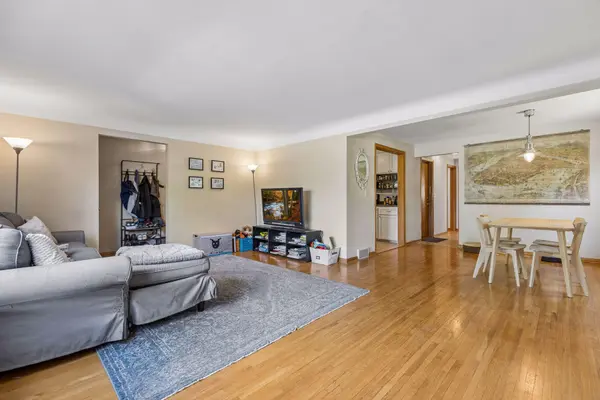 5300 Penn AVE S, Minneapolis, MN 55419