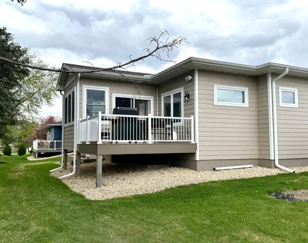 704 Maple PL, Northfield, MN 55057