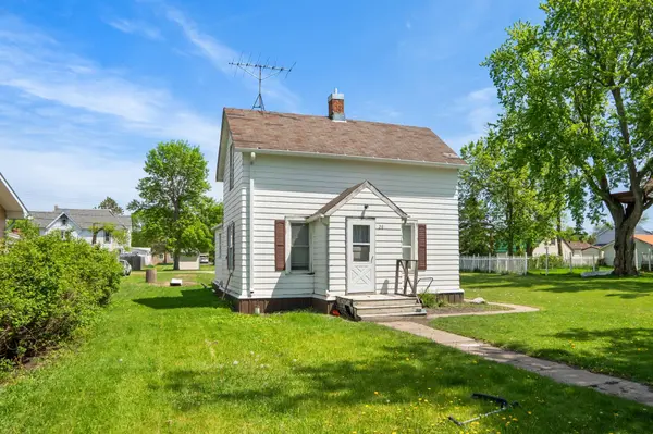 20 5th AVE SE, Mayville, ND 58257