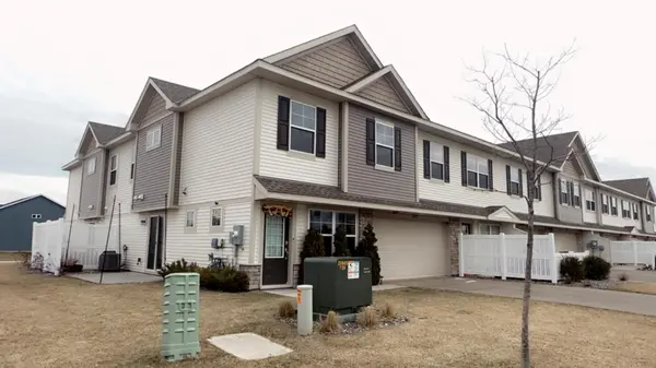 4791 Martingale DR, Woodbury, MN 55129