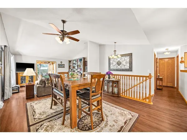 370 Pike CT, Winsted, MN 55395