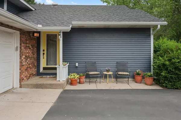 2543 Colony CIR, Saint Cloud, MN 56303