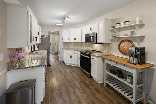 2543 Colony CIR, Saint Cloud, MN 56303