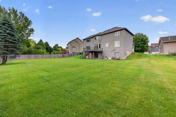 2043 Hightop PL NE, Rochester, MN 55906