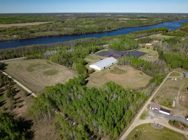 8560 State Highway 11 SE, Baudette, MN 56623