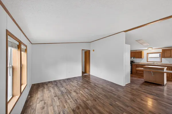 580 36th ST SW, Rochester, MN 55902
