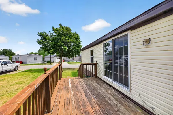 580 36th ST SW, Rochester, MN 55902