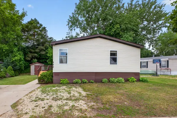580 36th ST SW, Rochester, MN 55902