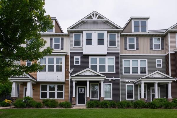 533 Satori WAY, Chaska, MN 55318
