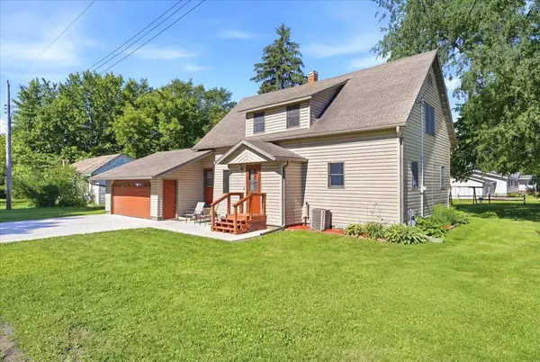 221 Sprague AVE N, Prairie Farm, WI 54762