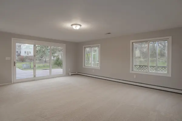 19115 Homestead Circle, Eden Prairie, MN 55346