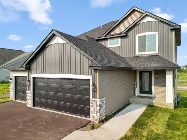 13721 Arrowhead WAY, Rosemount, MN 55068