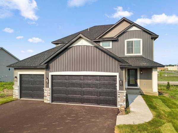 13721 Arrowhead WAY, Rosemount, MN 55068