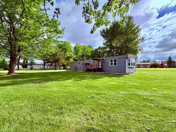 210 3rd AVE SW, Baudette, MN 56623