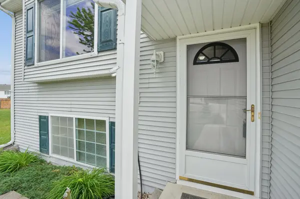 1719 Huntington CT, West Fargo, ND 58078